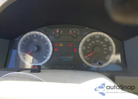 2008 Ford Escape Xlt z USA, uszkodzony, nr VIN 1FMCU93148KB08708